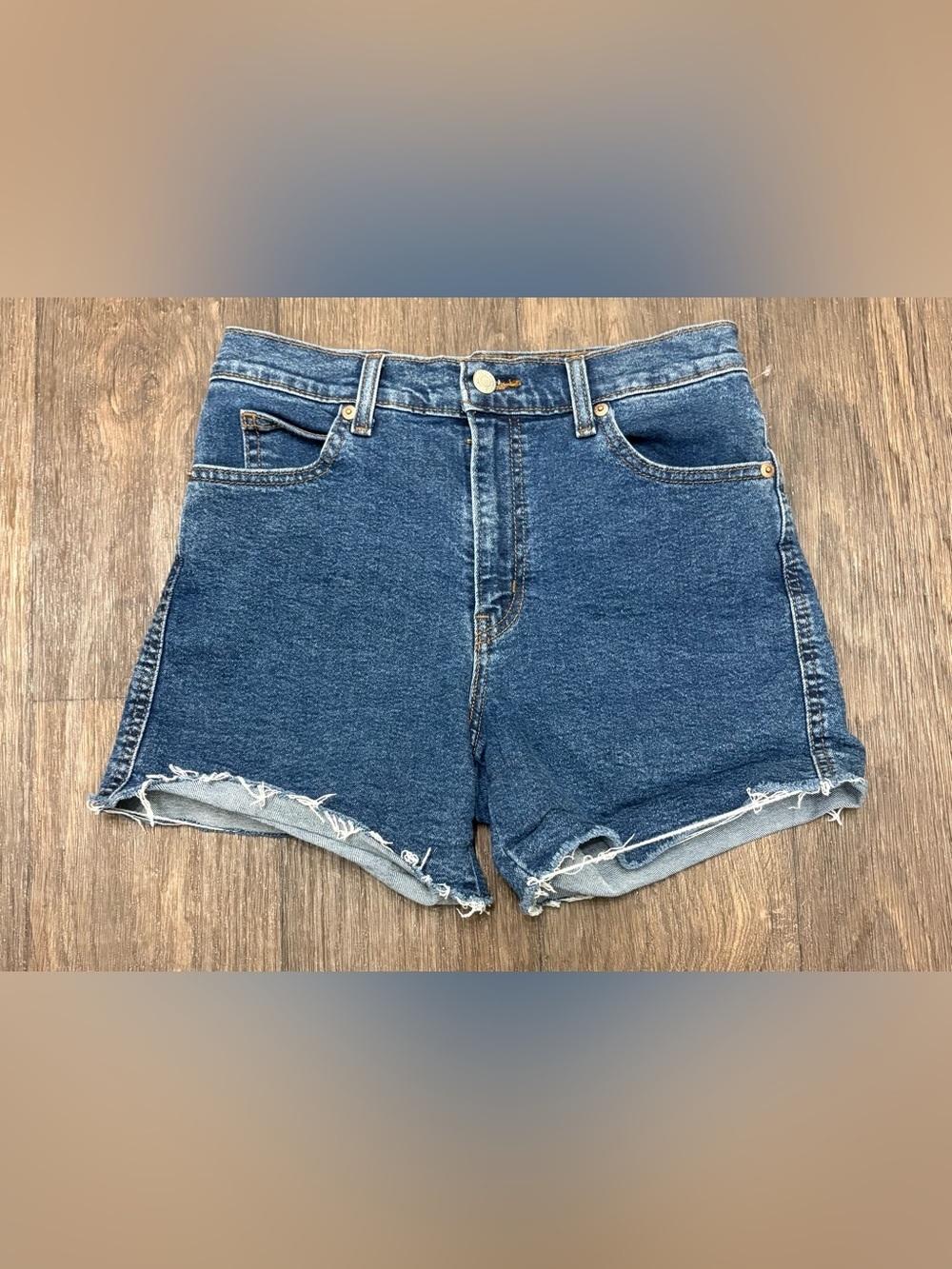 Levi’s Signature Heritage High Rise Denim Shorts Size 4